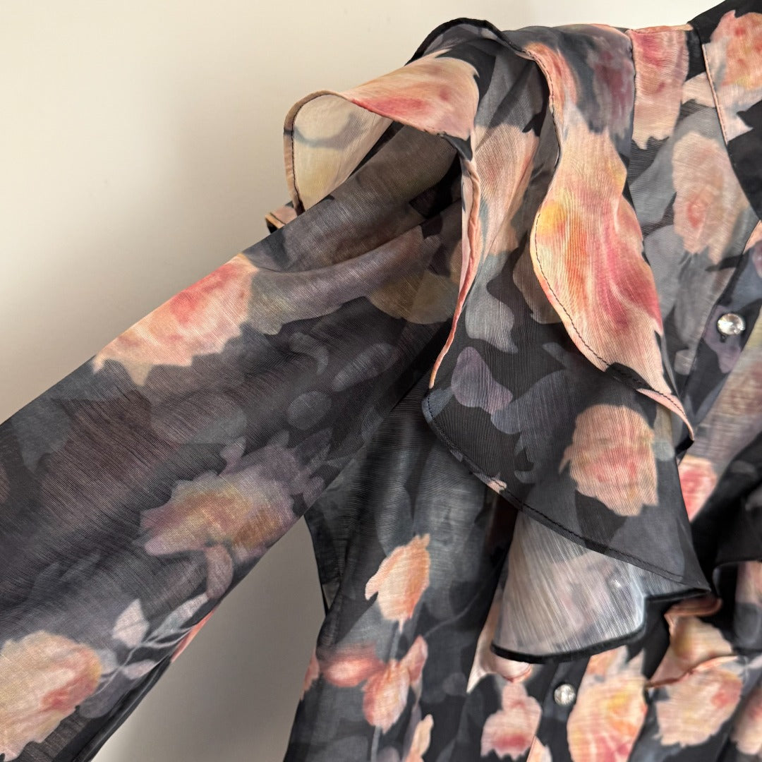 ZIM*Ruffled stand collar shirt + high waist skirt