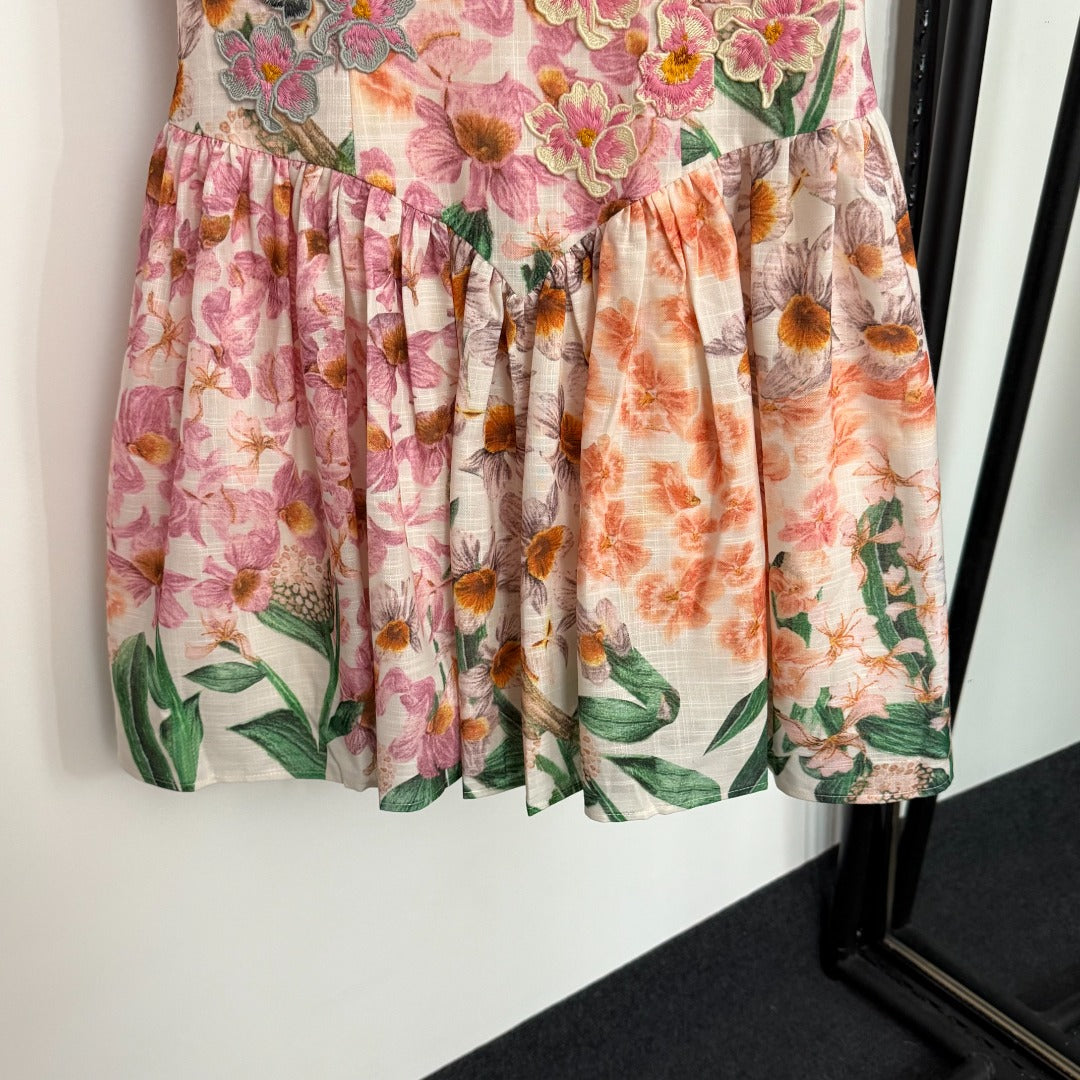 ZIM* Embroidered 3D Pleated Skirt