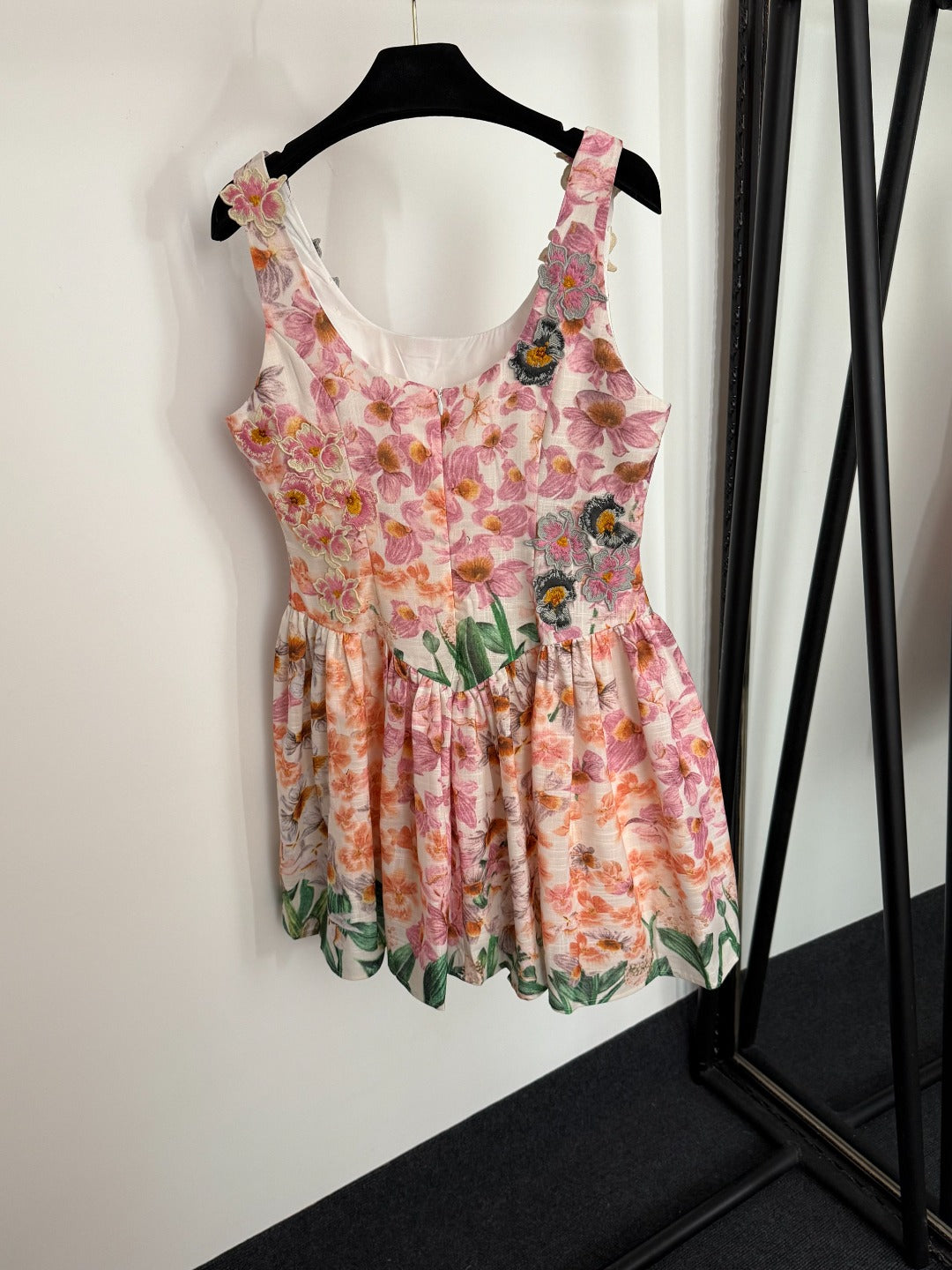 ZIM* Embroidered 3D Pleated Skirt
