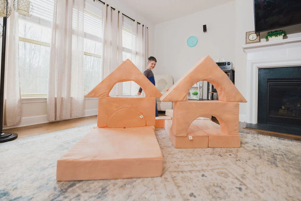 FoamOh Original Play Castle Sofa
