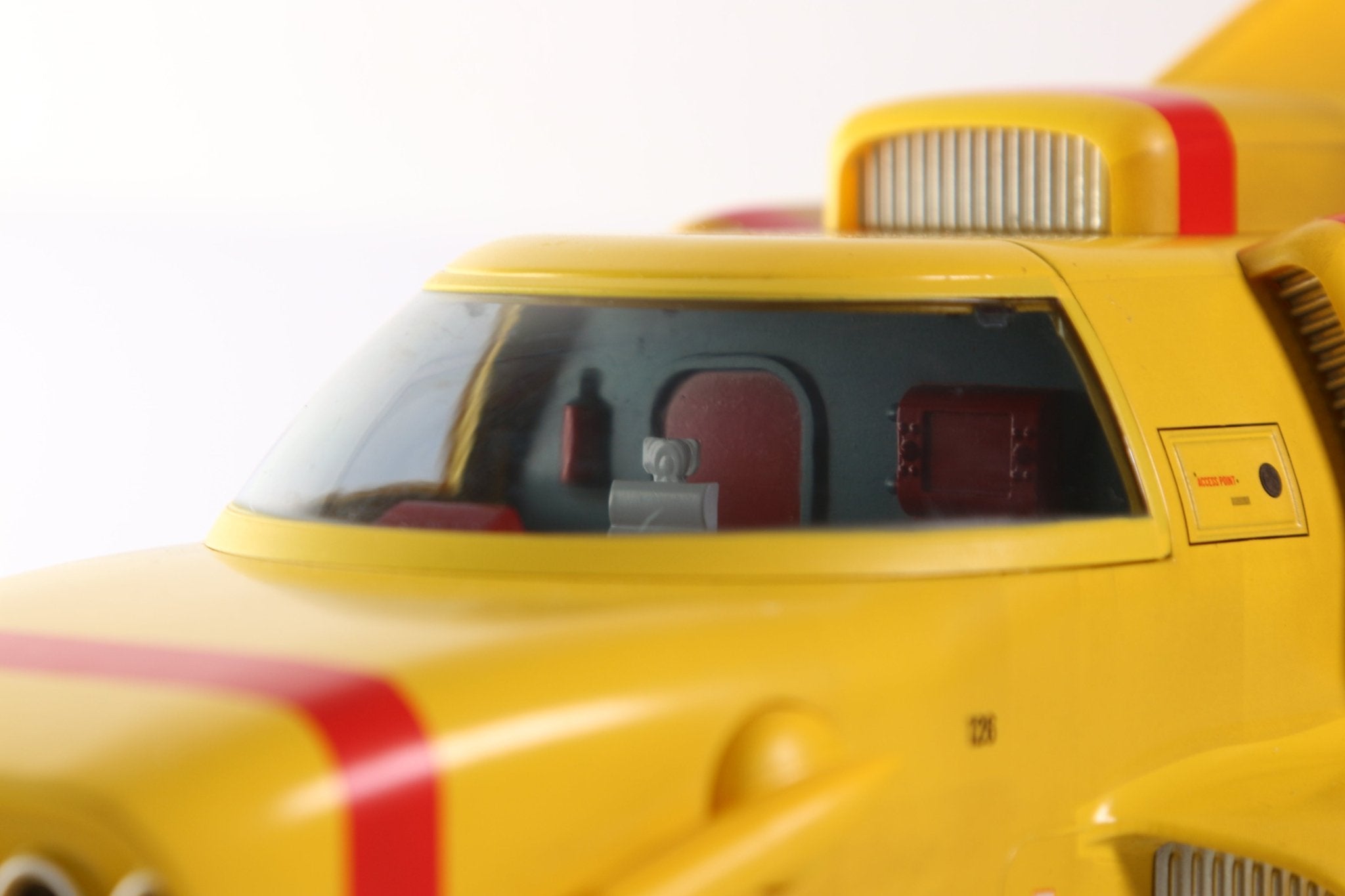 Thunderbird 4 Die Cast Collectible – Limited Edition